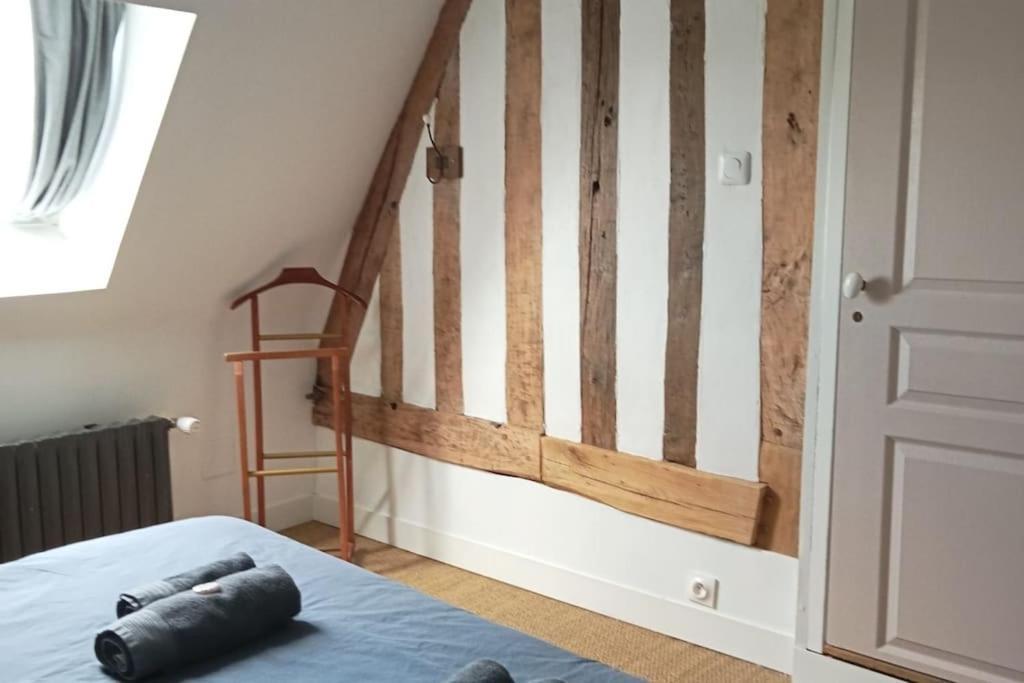 Maison A Colombages Pres De Deauville, Trouville Formentin Bagian luar foto